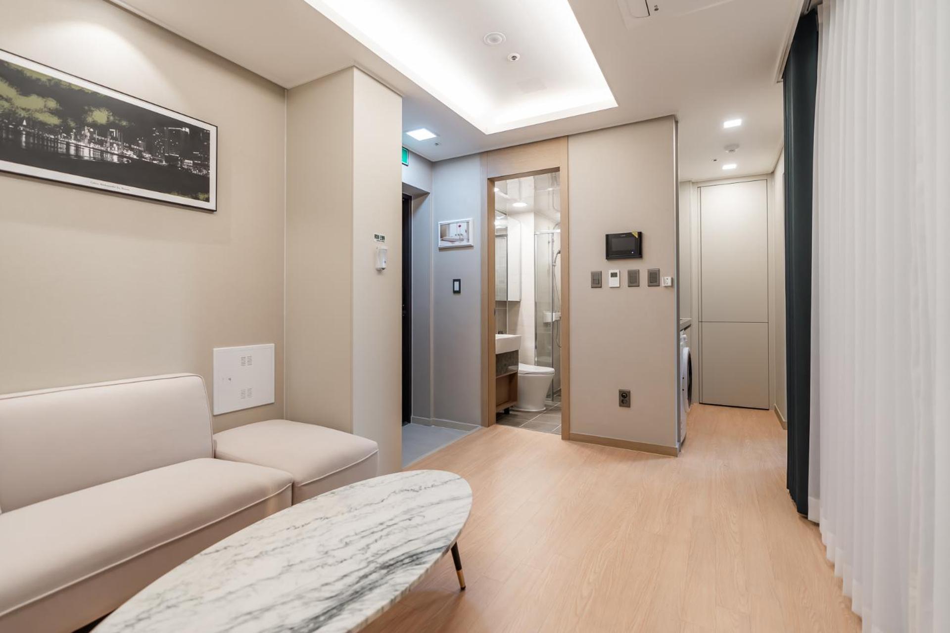 D Ov Haeundae Hotel Busan Exterior photo