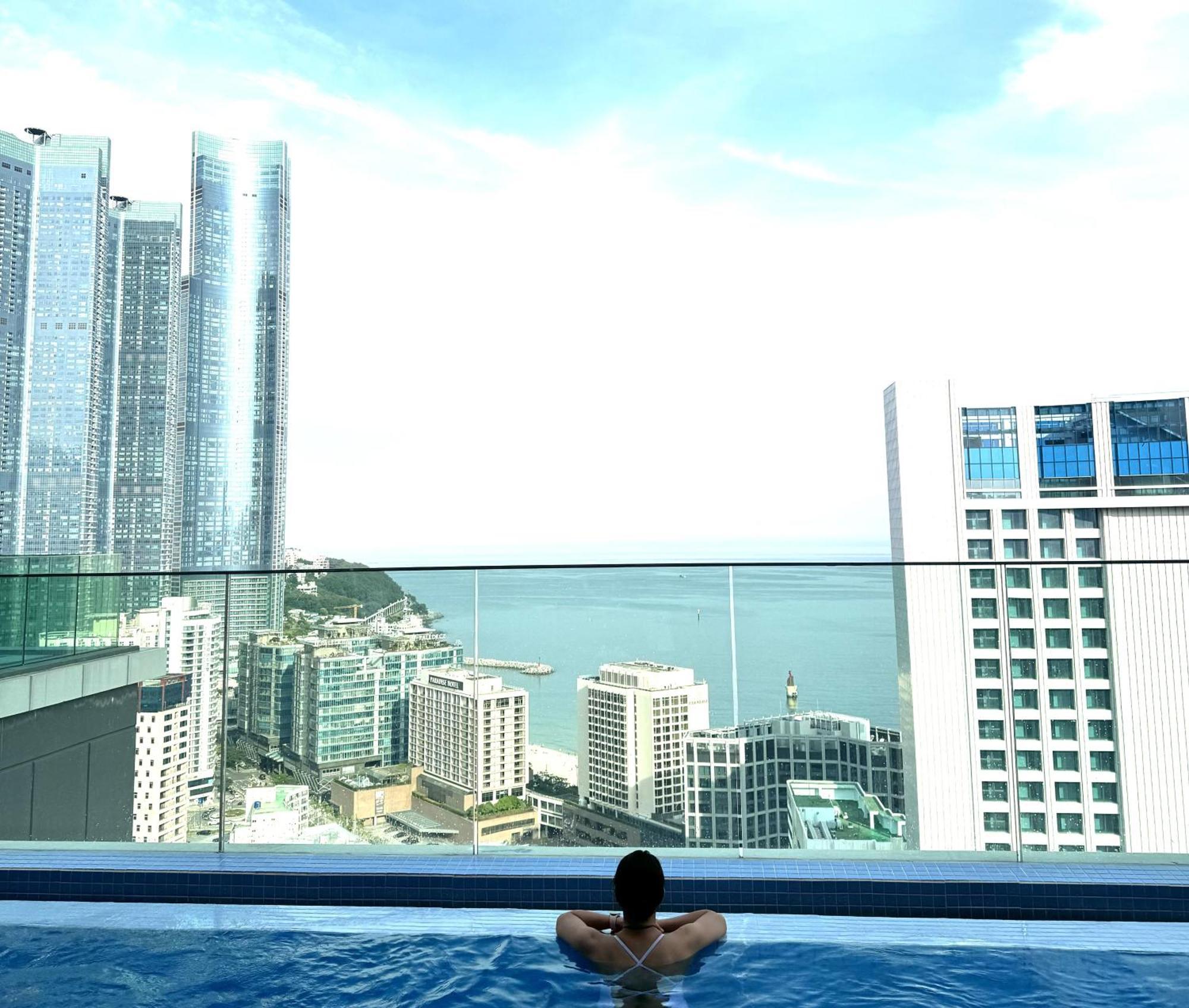 D Ov Haeundae Hotel Busan Exterior photo